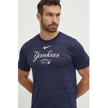 Nike tricou New York Yankees barbati, culoarea albastru marin, cu imprimeu