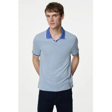 Tricou polo din amestec de modal cu garnituri contrastante