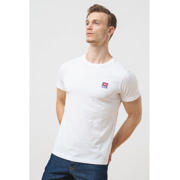 Tricou slim fit