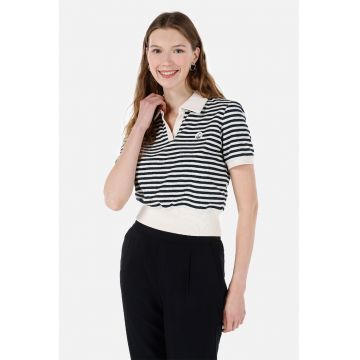 Tricou polo cu model in dungi