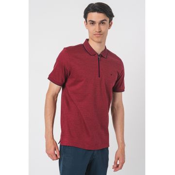 Tricou polo cu fermoar scurt