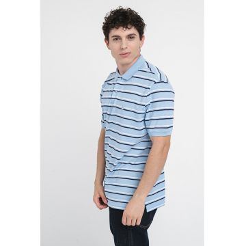 Tricou polo cu model in dungi