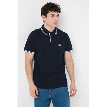 Tricou polo de bumbac cu fenta cu nasturi