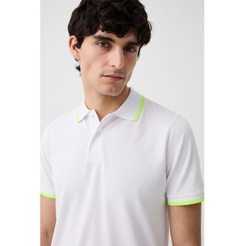 Tricou polo din material pique cu detalii fluorescente