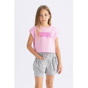 Tricou crop cu imprimeu text