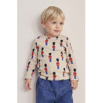 Bobo Choses longsleeve din bumbac pentru bebeluși Little Tin Soldier culoarea bej, modelator, 224AB018