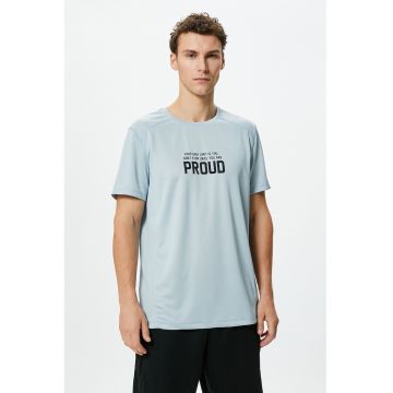 Tricou cu imprimeu text