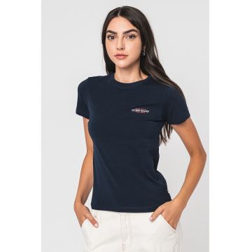 Tricou slim fit cu decolteu la baza gatului