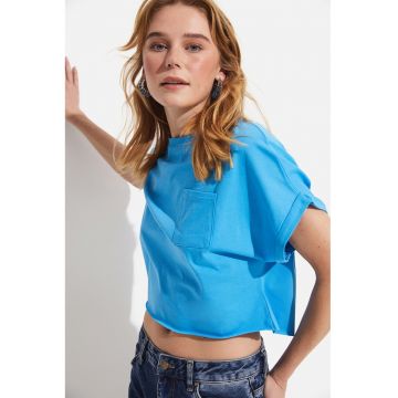 Tricou crop supradimensionat