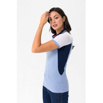 Tricou polo cu logo discret si model colorblock