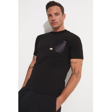 Tricou slim fit