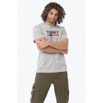 Tricou barbati cu imprimeu cu logo Tommy Jeans din bumbac organic gri