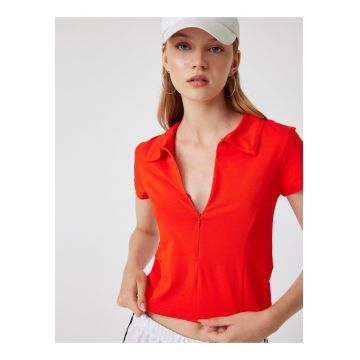 Tricou crop polo cu fermoar