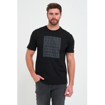 Tricou barbat cu imprimeu texte grafice - Negru