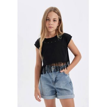 Tricou crop cu terminatie franjurata