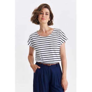 Tricou din bumbac cu model in dungi