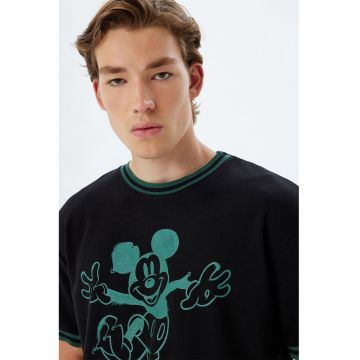 Tricou cu decolteu la baza gatului si Mickey Mouse