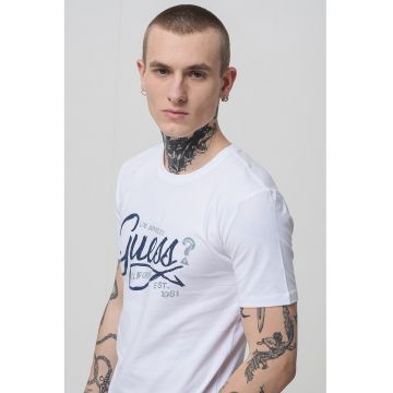 Tricou cu imprimeu logo si decolteu la baza gatului