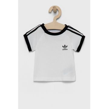 Adidas Originals Tricou de bumbac pentru copii DV2824 culoarea alb, cu imprimeu