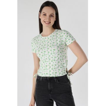 Tricou crop cu imprimeu floral