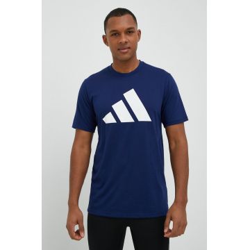 Adidas Performance tricou de antrenament Training Essentials culoarea albastru marin, cu imprimeu