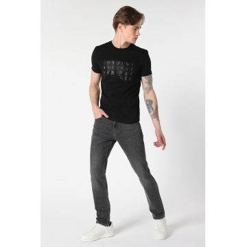 Tricou slim fit cu imprimeu