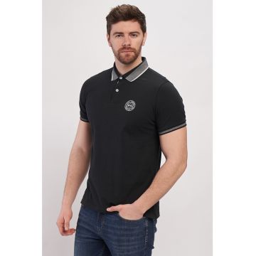 Tricou polo din material pique cu detalii contrastante