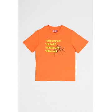 Tricou cu imprimeu text