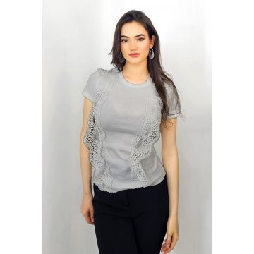 Tricou dama Abe, cu rejansa din dantela si textura striata, Gri, Marime universala S/M