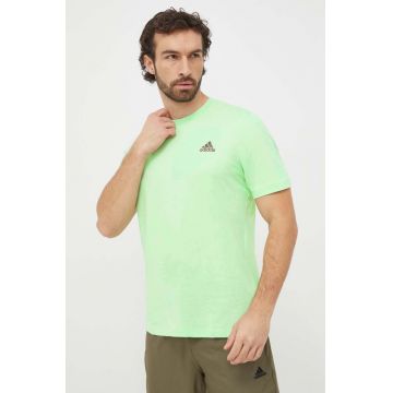 adidas tricou din bumbac bărbați, culoarea verde, uni IS1315