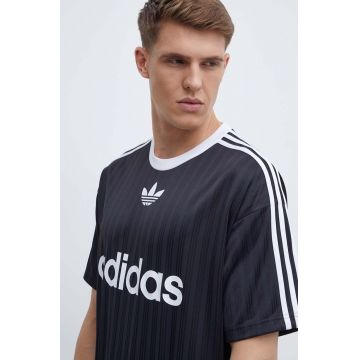 adidas Originals tricou bărbați, culoarea negru, cu imprimeu IU2341