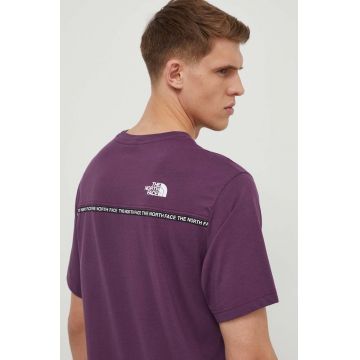 The North Face tricou din bumbac barbati, culoarea violet, cu imprimeu, NF0A87DDV6V1