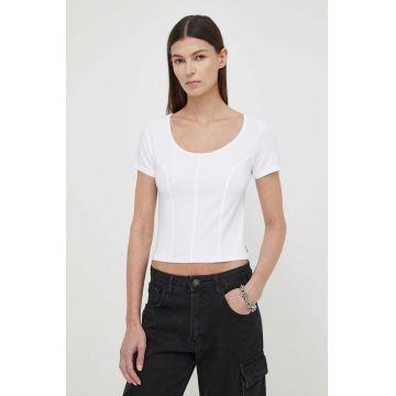 Levi's tricou femei, culoarea alb